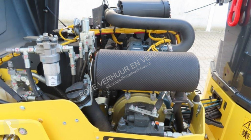 مدحلة Bomag AD-5