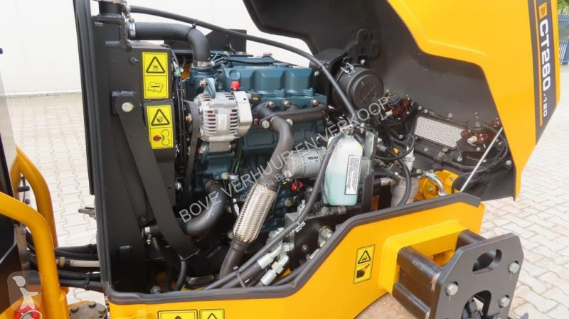 Валяк JCB