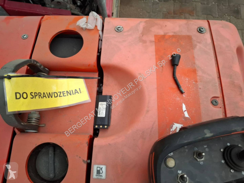 Валяк Husqvarna LH804