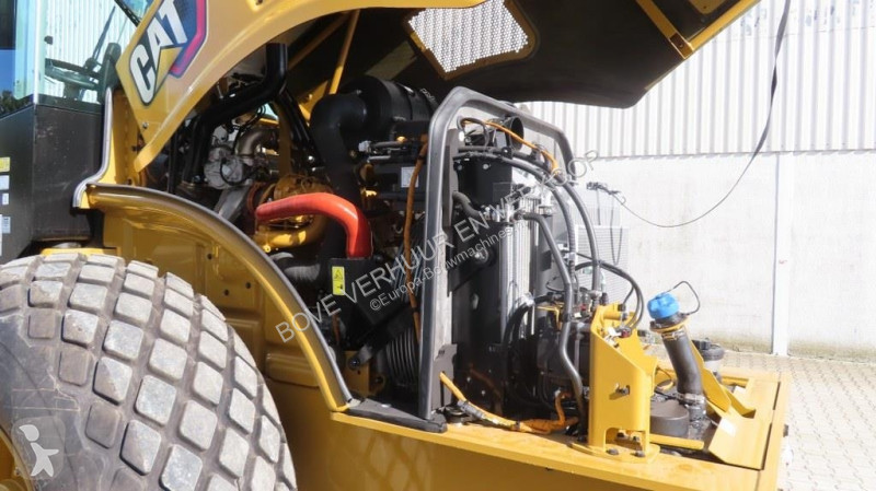 Валяк Caterpillar CS12