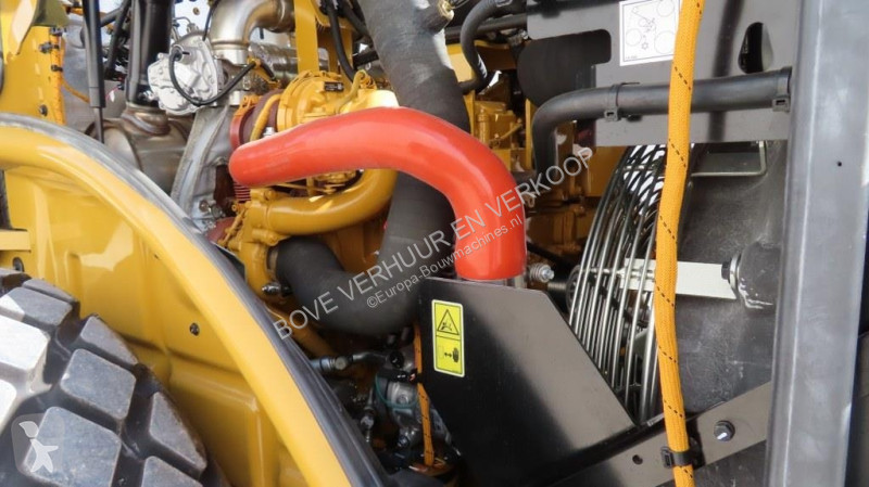 Валяк Caterpillar CS13