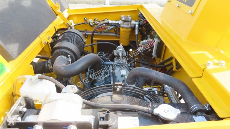 مدحلة Sakai TS160-4
