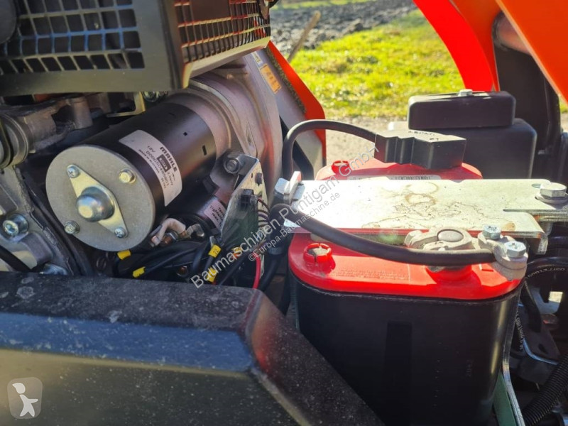 Compactor Husqvarna LG504