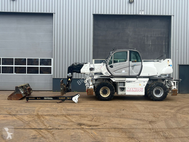 رافعة شوكية تلسكوبية Manitou MRT2150+ plus...