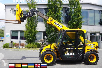 JCB