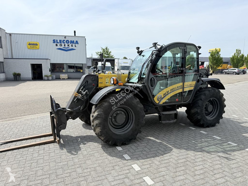 Chariot télescopique New Holland TH7.42 Elite...