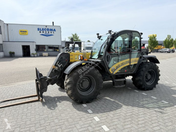 Carretilla telescópica New Holland