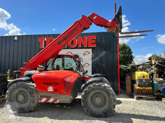 رافعة شوكية تلسكوبية Manitou mt932 à 39900 € ht