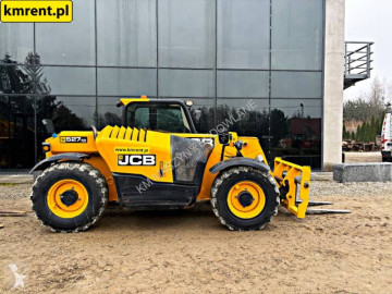 Chariot télescopique JCB