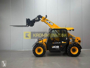 JCB