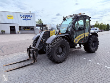 رافعة شوكية تلسكوبية New Holland
