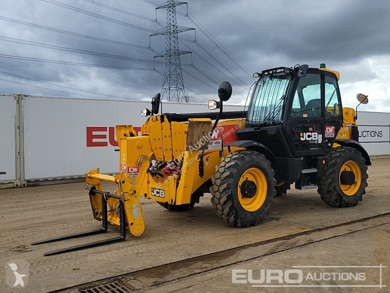 Teleskopický vozík JCB 540-170
