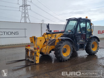 Teleskoplastare JCB