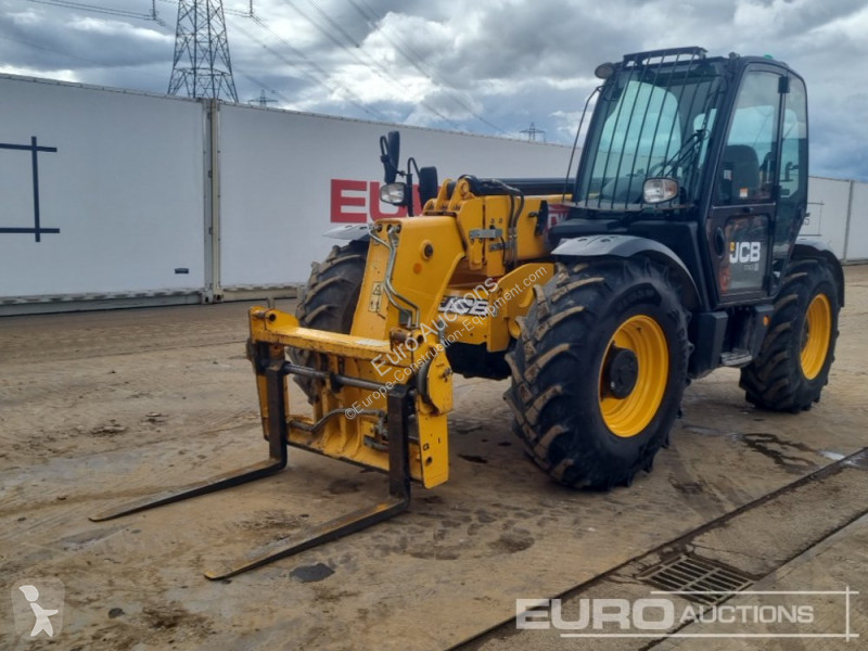Teleskopický vozík JCB 535-95