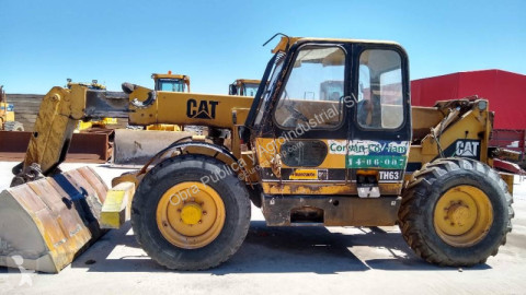 Carretilla telescópica Caterpillar TH63