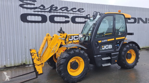 Telescopic handler