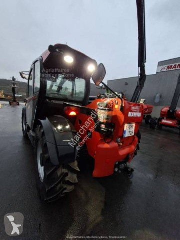 رافعة شوكية تلسكوبية ثابتة Manitou