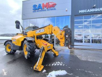 Teleskopický vozík JCB 540-140