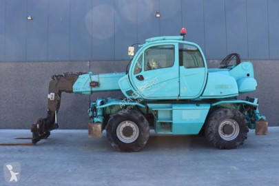 Carretilla telescópica rotativa Manitou
