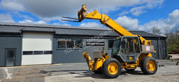 JCB