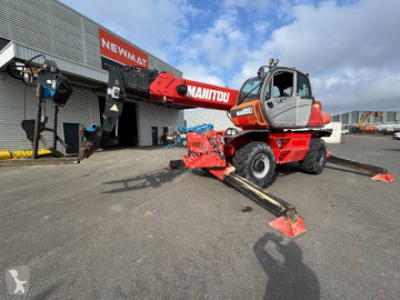 Carretilla telescópica rotativa Manitou