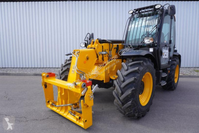 Teleskopický vozík JCB 535-95