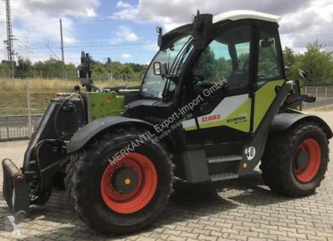 رافعة شوكية تلسكوبية Claas Scorpion 756 VP