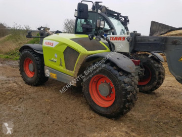 رافعة شوكية تلسكوبية Claas Scorpion 7050