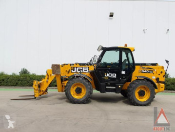 Teleskopisk truck JCB