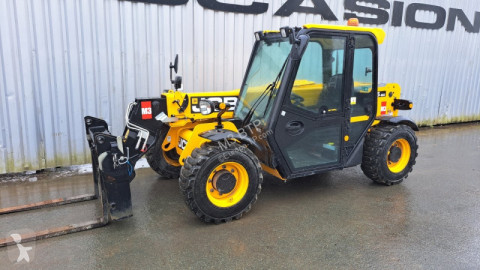 JCB