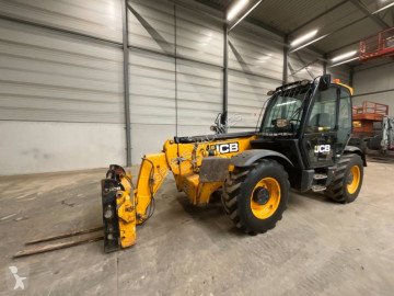 JCB telescopic handler