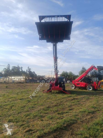 Empilhador telescópico Manitou novo