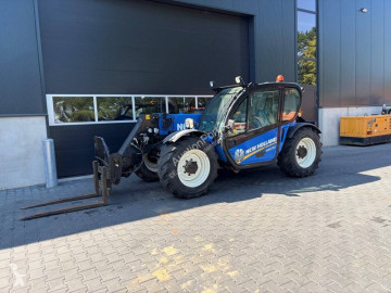 Телескопический погрузчик New Holland LM5030