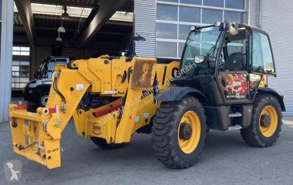 Chariot télescopique JCB