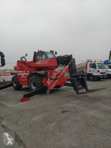 رافعة شوكية تلسكوبية Manitou MRT 2150