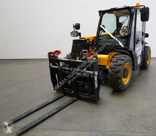 Carretilla telescópica JCB 514-40