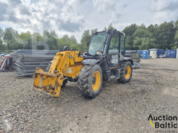 JCB teleszkópos targonca
