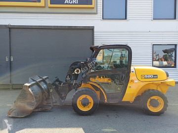 Chariot télescopique JCB