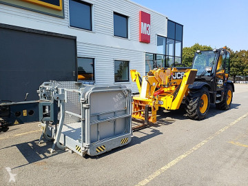 Chariot télescopique JCB