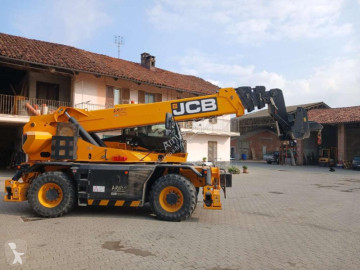 Carretilla telescópica rotativa JCB