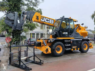 Chariot télescopique JCB