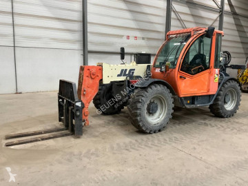 JLG