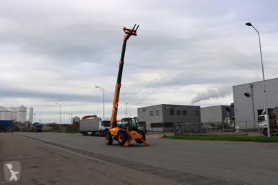 Chariot télescopique JCB 540-140