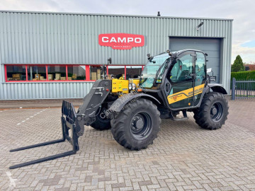 Teleskopický vozík New Holland