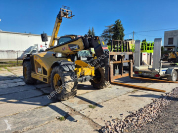 Teleskopický vozík Caterpillar TH3510D