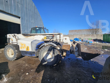 Teleskopický vozík JCB 535-125