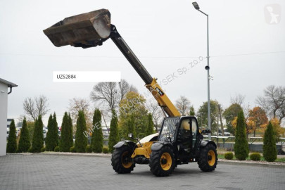 Телескопичен товарач Caterpillar
