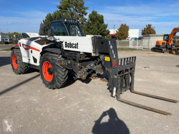 Телескопичен товарач Bobcat T41-140 SLP