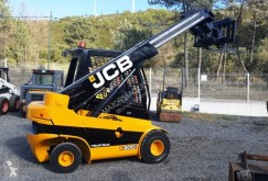Empilhador braço telescópico JCB TLT30D usado
