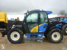 Carretilla telescópica New Holland LM5060 usada